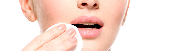 Как нужно ухаживать за губами после нанесения перманентного макияжа